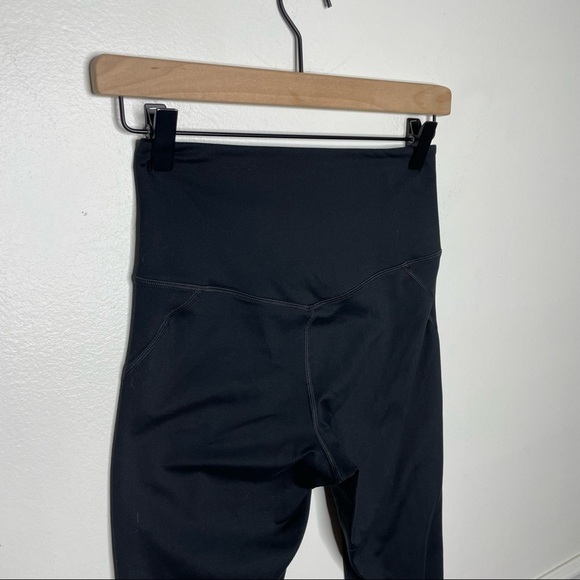 Girlfriend Collective Black Compressive High-Rise Legging Womens S - Picture 3 of 10